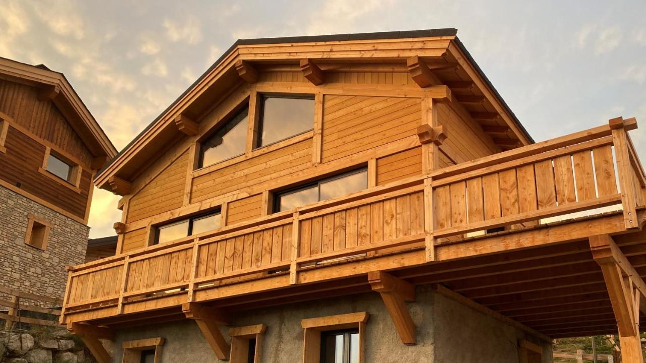 Chalet Des'Amy Et Sa Terrasse Pour 8/10 Personnes Font-Romeu-Odeillo-Via Luaran gambar