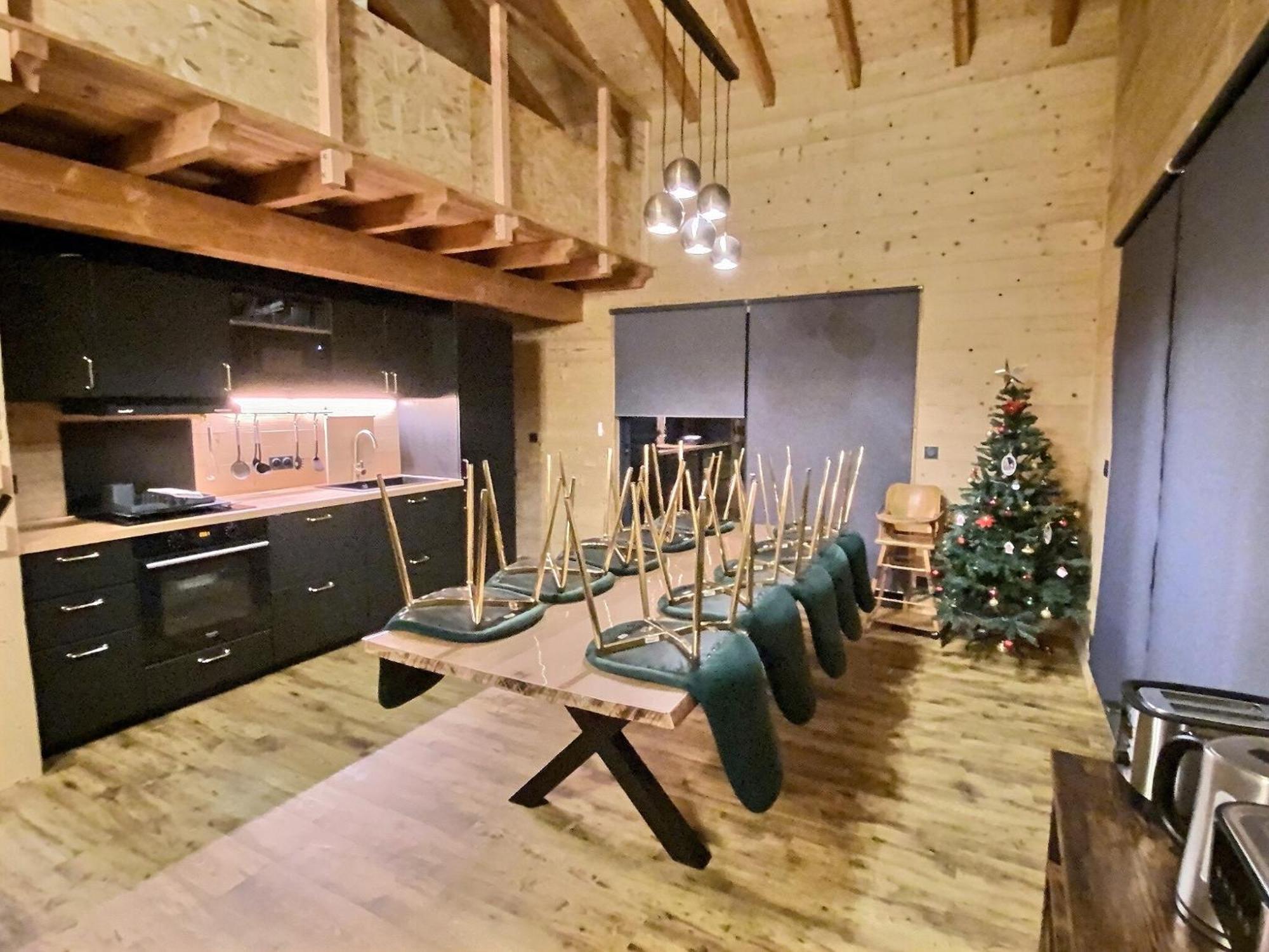 Chalet Des'Amy Et Sa Terrasse Pour 8/10 Personnes Font-Romeu-Odeillo-Via Luaran gambar
